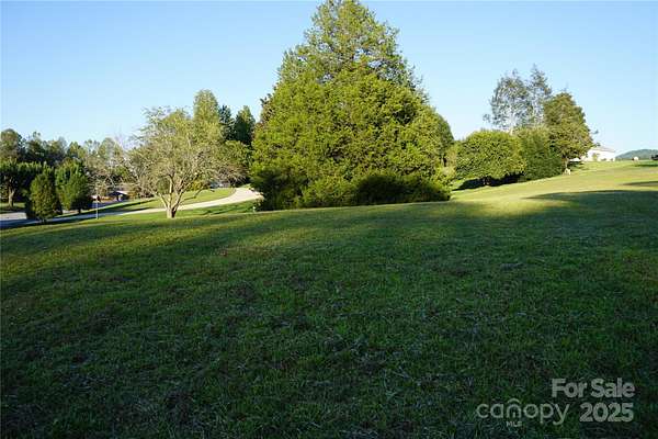 1 Acre of Residential Land for Sale in Lenoir, North Carolina