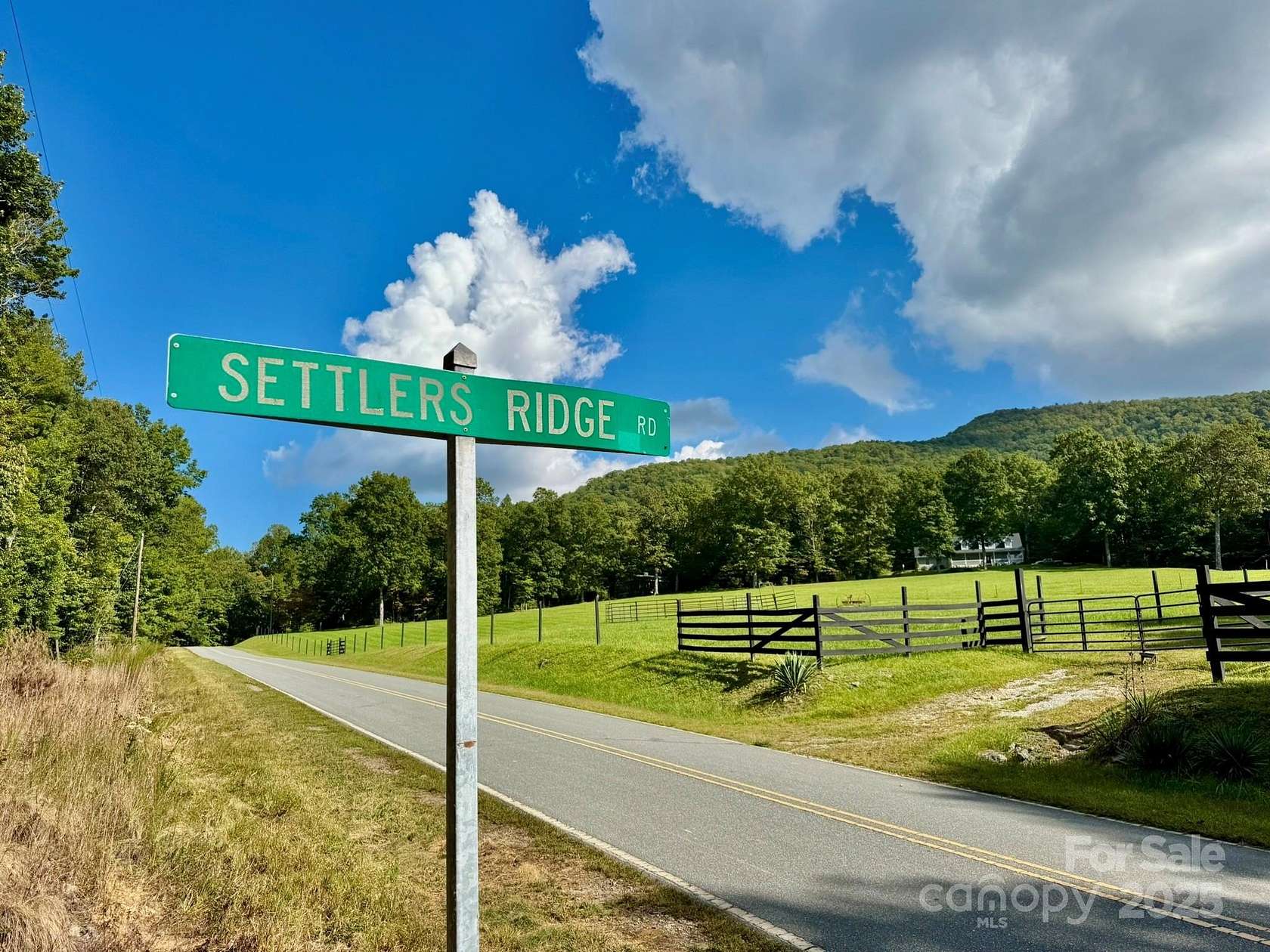 3 Acres of Residential Land for Sale in Hendersonville, North Carolina
