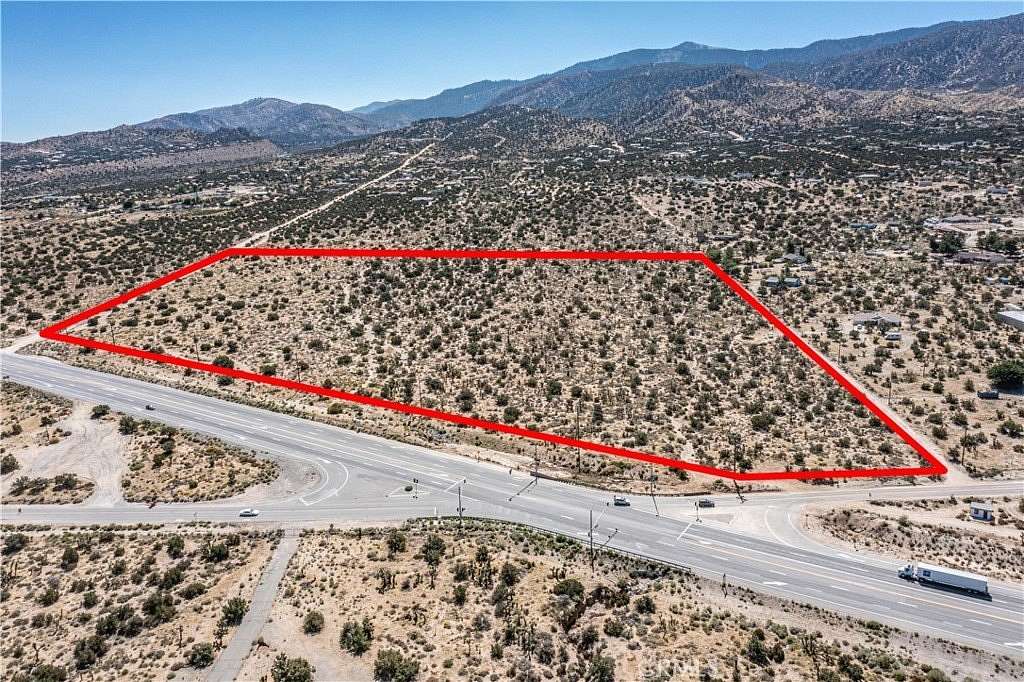 29.3 Acres of Recreational Land for Sale in Piñon Hills, California