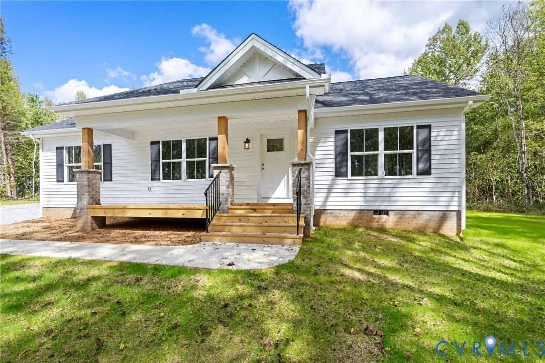 2.4 Acres of Residential Land with Home for Sale in Mineral, Virginia