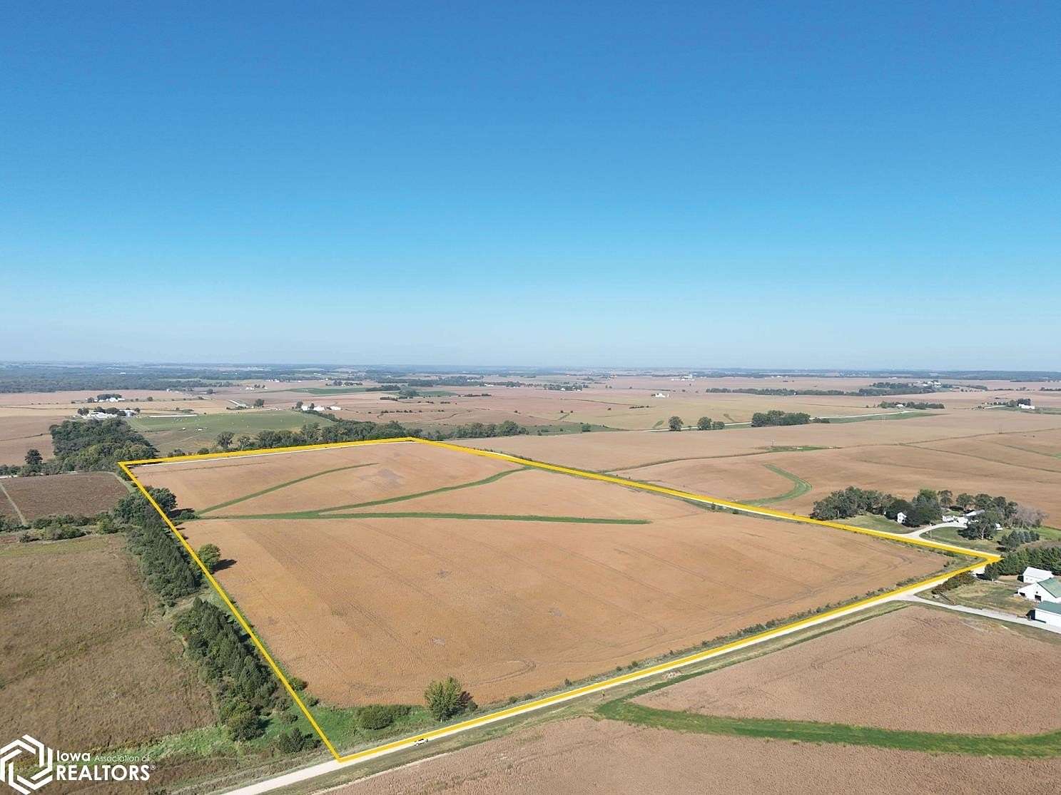 80 Acres of Agricultural Land for Sale in Mechanicsville, Iowa