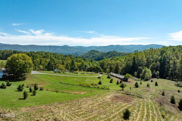 27.8 Acres of Recreational Land for Sale in Mountain City, Tennessee