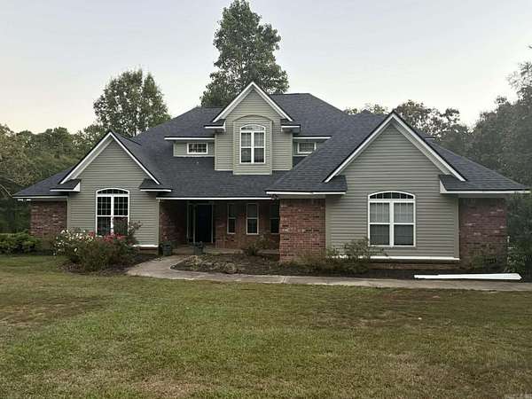 2.18 Acres of Residential Land with Home for Sale in Mena, Arkansas