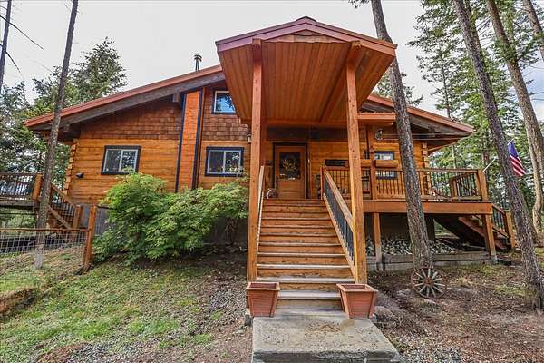 3.33 Acres of Residential Land with Home for Sale in Rexford, Montana