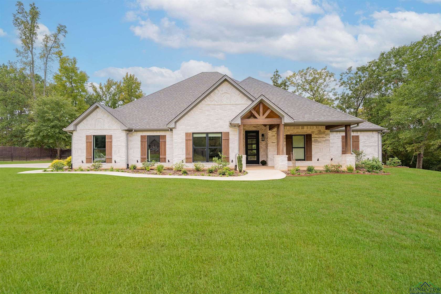 2 Acres of Residential Land with Home for Sale in Tatum, Texas