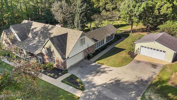 3 Acres of Residential Land with Home for Sale in Horn Lake, Mississippi