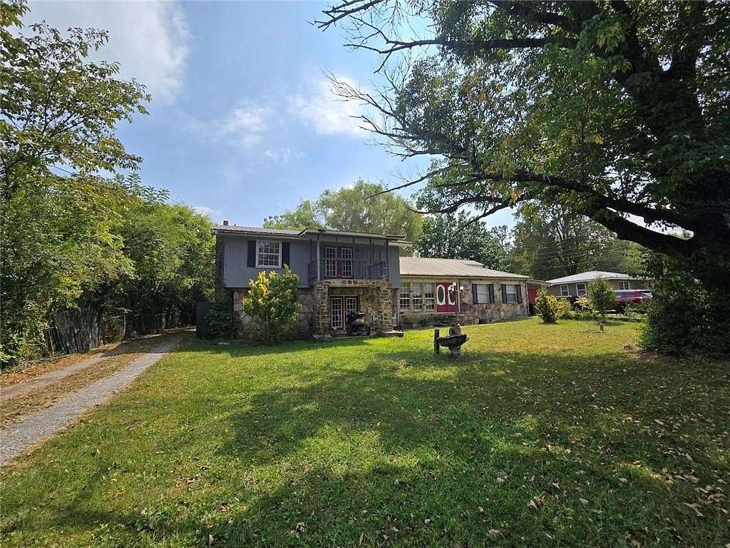 2.19 Acres of Residential Land with Home for Sale in Rising Fawn, Georgia