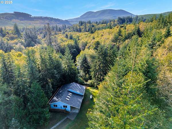 37 Acres of Land with Home for Sale in Astoria, Oregon