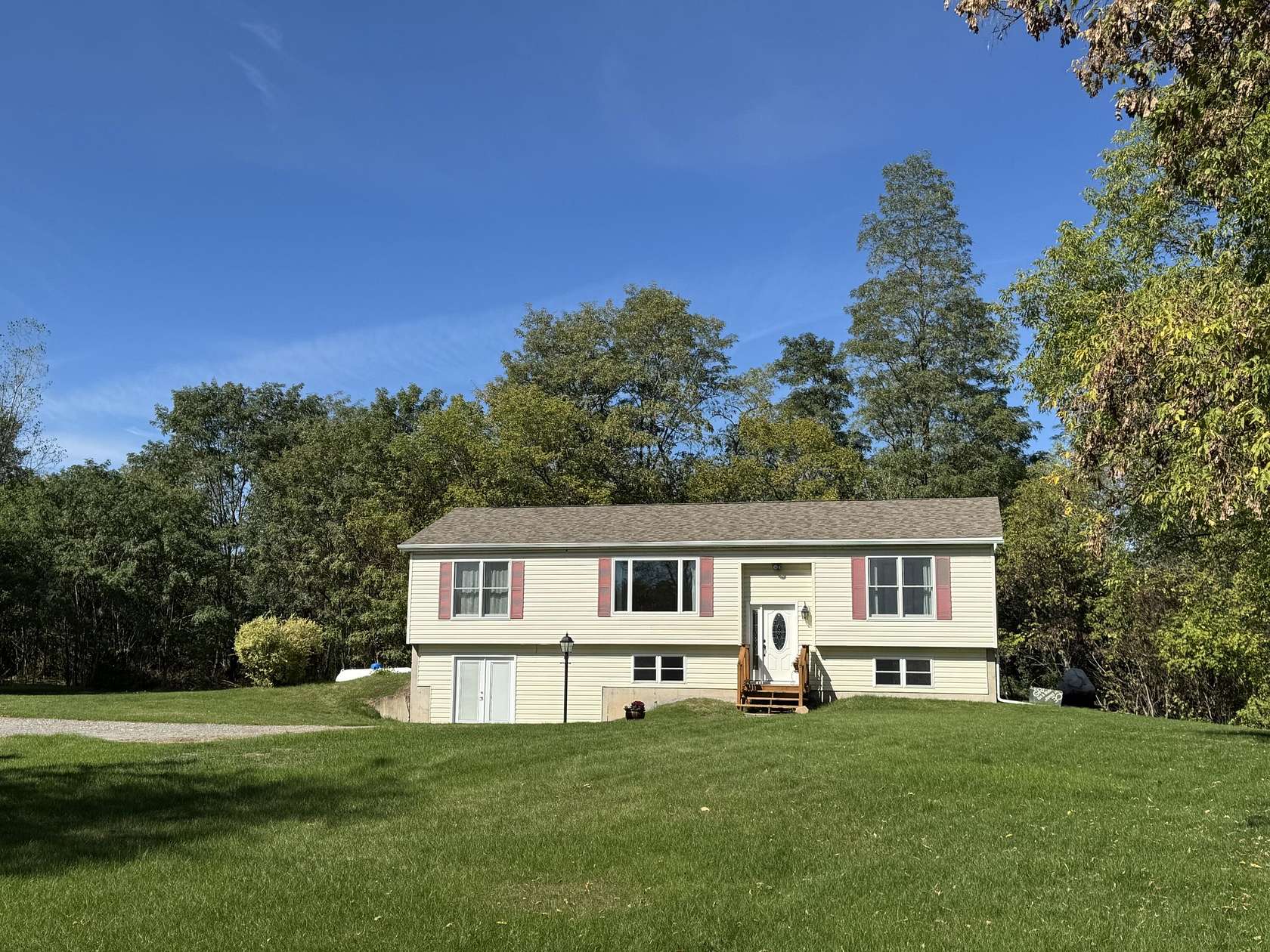 3.83 Acres of Residential Land with Home for Sale in Plattsburgh, New York