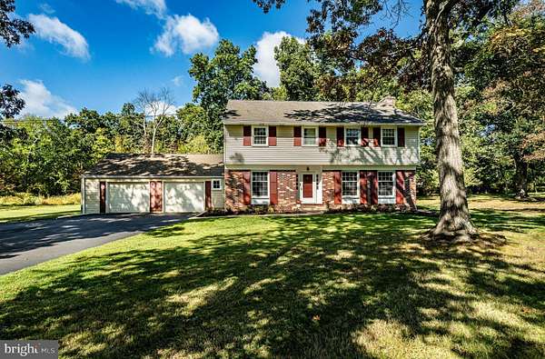 2.2 Acres of Residential Land with Home for Sale in Malvern, Pennsylvania