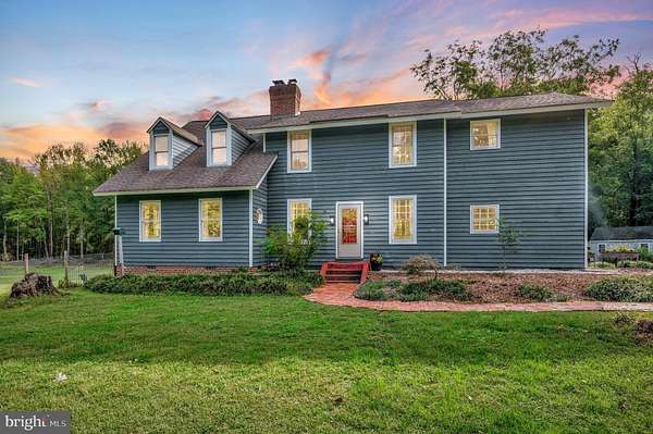 6 Acres of Land with Home for Sale in Ashland, Virginia