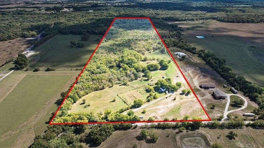 50 Acres of Recreational Land & Farm for Sale in Wolfe City, Texas
