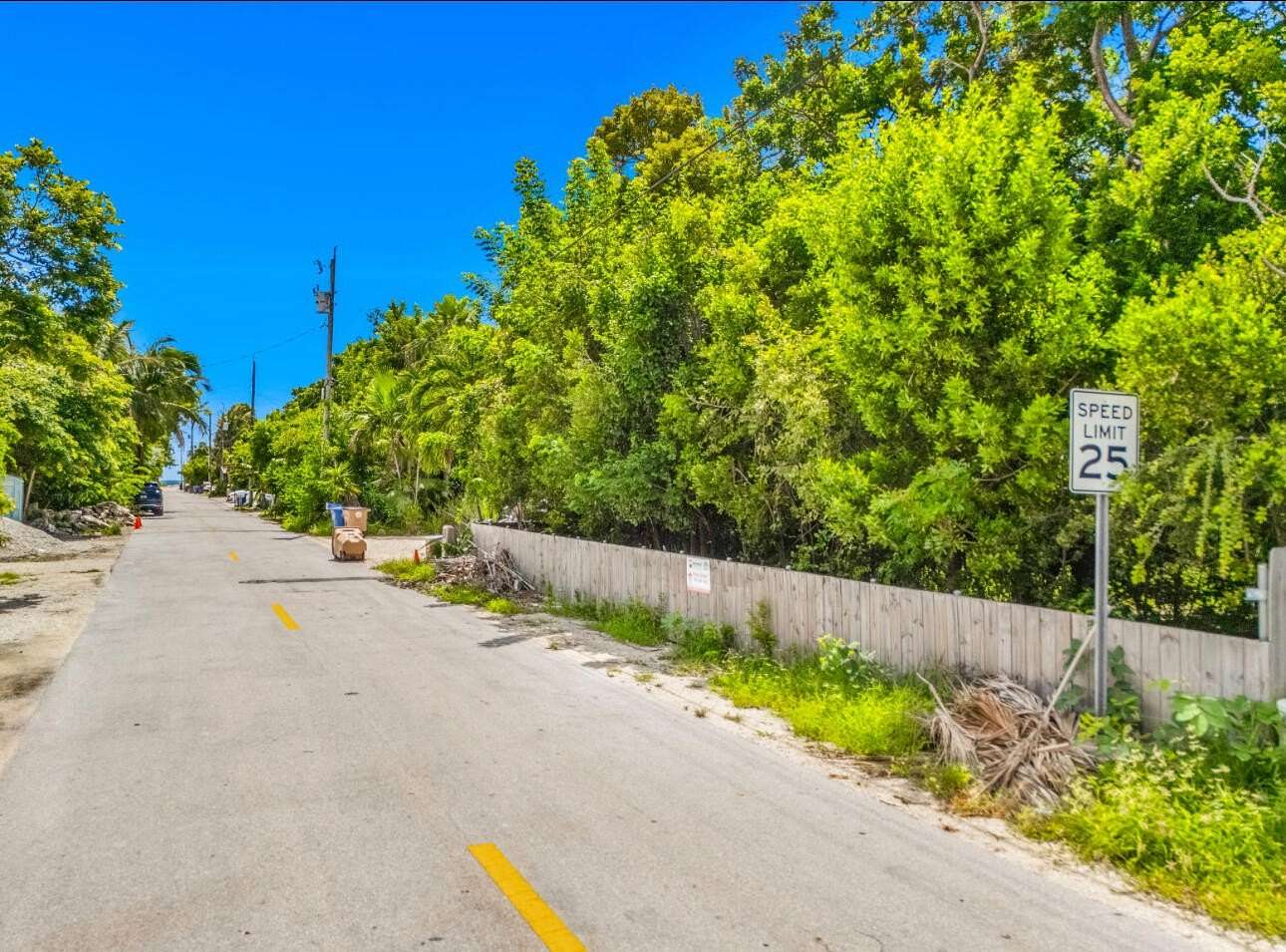 Residential Land for Sale in Key Largo, Florida