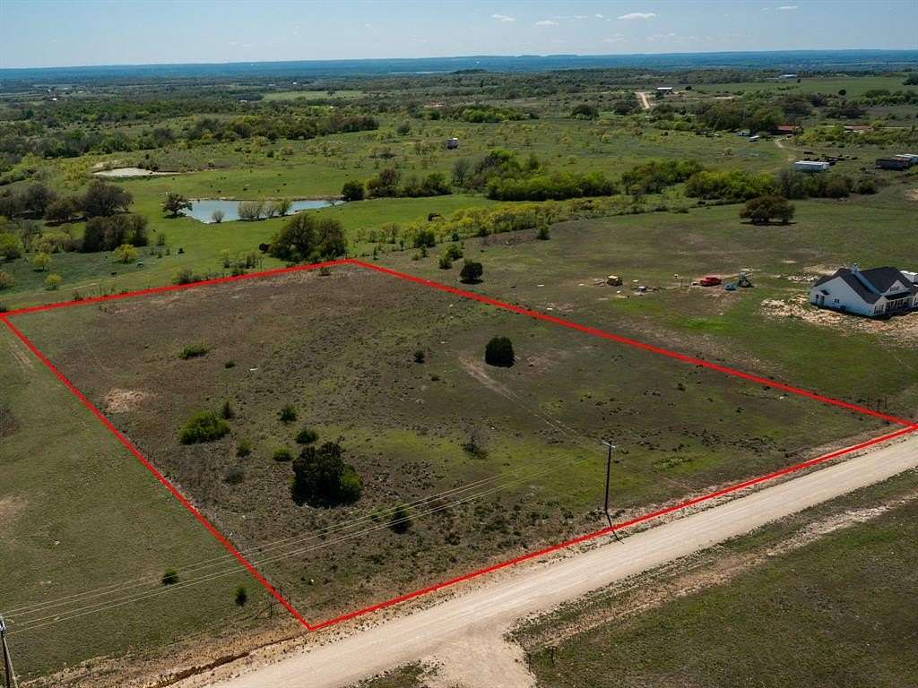 5 Acres of Residential Land for Sale in Dublin, Texas
