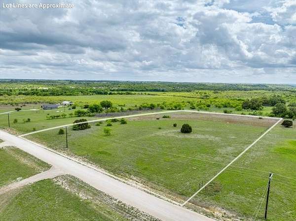 5 Acres of Residential Land for Sale in Dublin, Texas