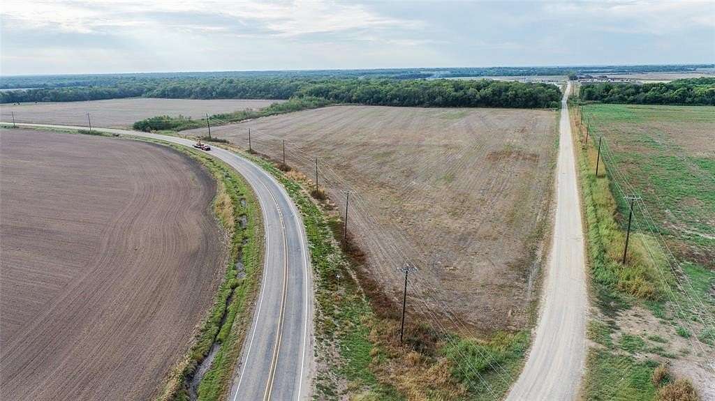 58.6 Acres of Recreational Land & Farm for Sale in Lake Creek, Texas