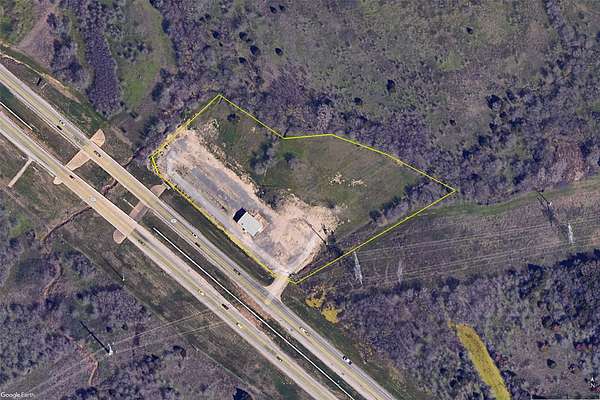 5.62 Acres of Commercial Land for Lease in Grand Prairie, Texas