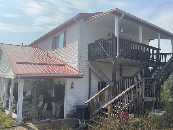 4.25 Acres of Residential Land with Home for Sale in South Charleston, West Virginia