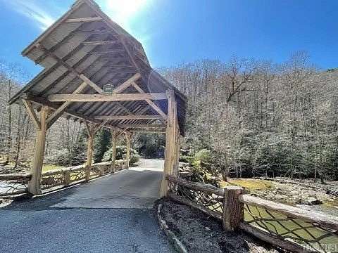 3.87 Acres of Residential Land for Sale in Cullowhee, North Carolina