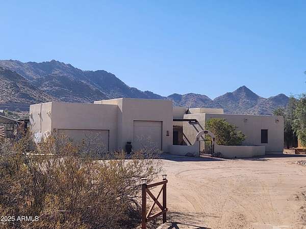 3.47 Acres of Residential Land with Home for Sale in Queen Creek, Arizona