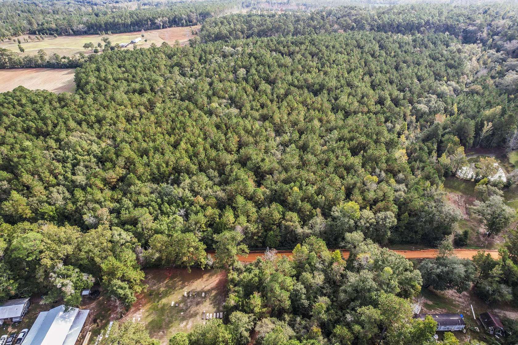 9.5 Acres of Land for Sale in Chipley, Florida