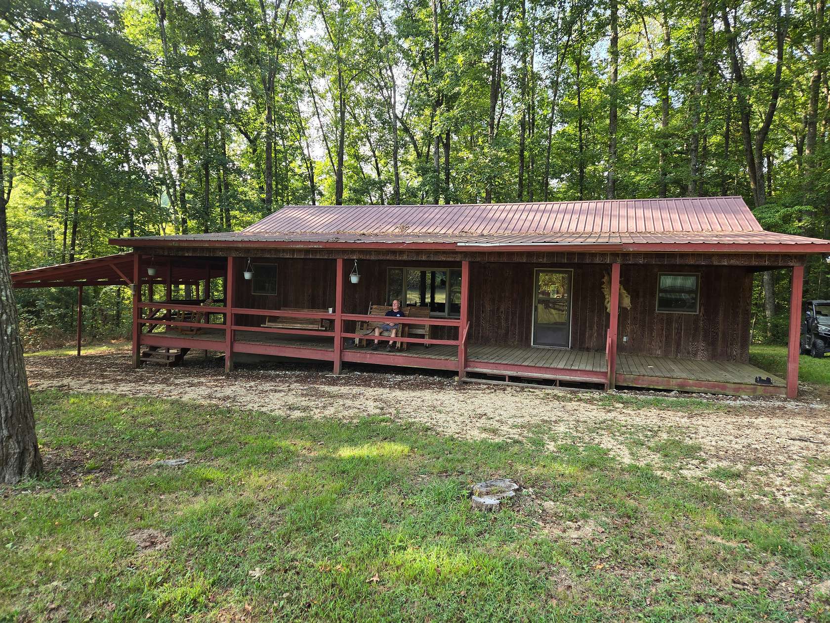 168 Acres of Land with Home for Sale in Waverly, Tennessee