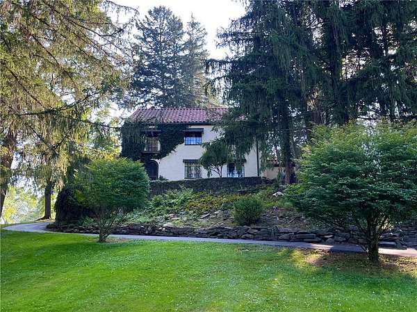 1.54 Acres of Residential Land with Home for Sale in Elmira, New York