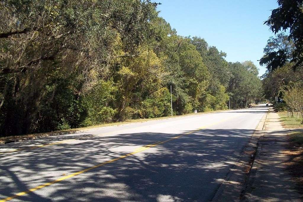 5.76 Acres of Commercial Land for Sale in Albany, Georgia