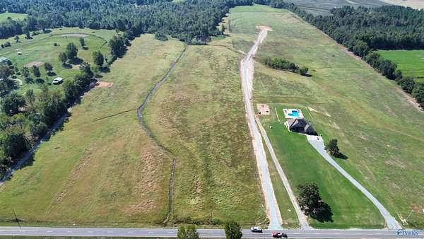 13.5 Acres of Land for Sale in Athens, Alabama