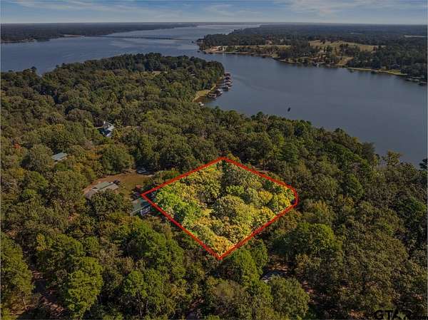 0.96 Acres of Residential Land for Sale in Pittsburg, Texas