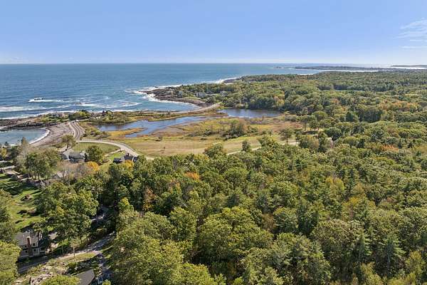 30.5 Acres of Recreational Land for Sale in York Town, Maine