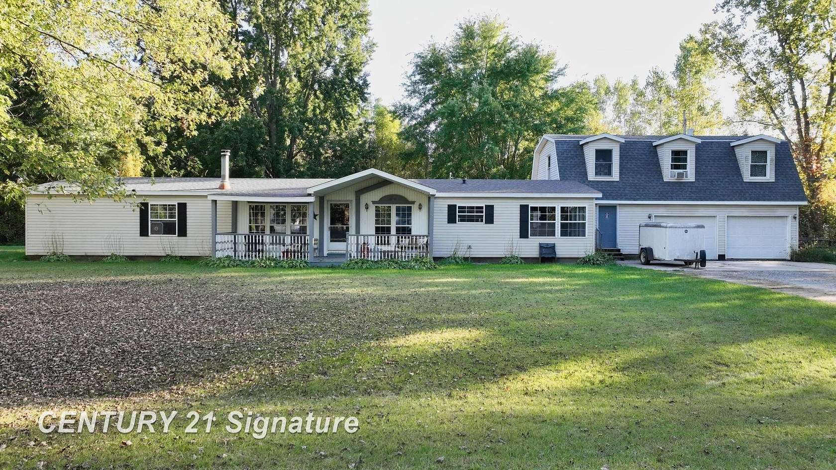 2.48 Acres of Land with Home for Sale in Flushing, Michigan