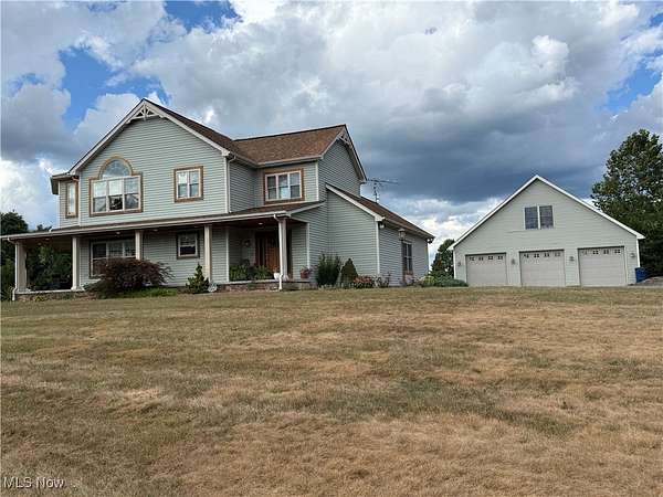 5 Acres of Residential Land with Home for Sale in Bergholz, Ohio