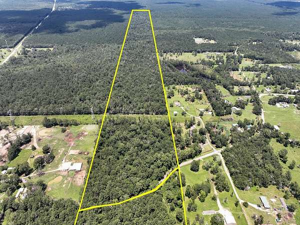 186 Acres of Recreational Land for Sale in Mauriceville, Texas