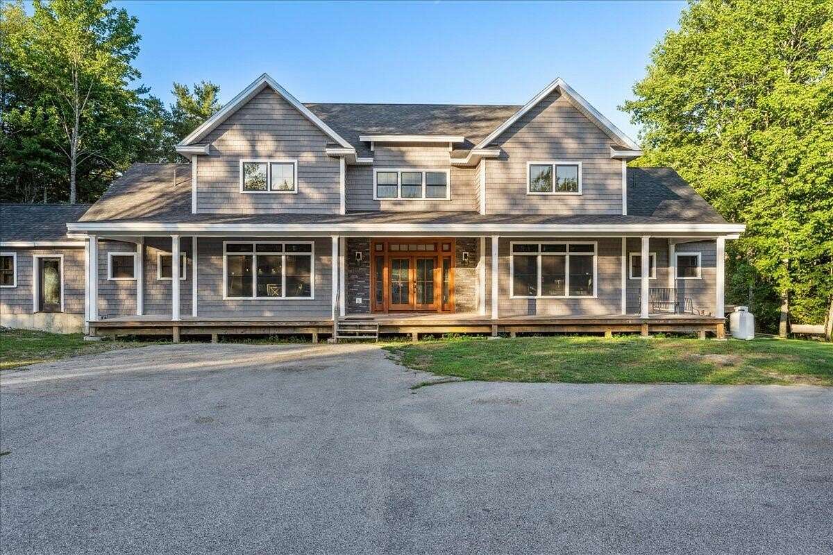 13.4 Acres of Land with Home for Sale in Bucksport, Maine