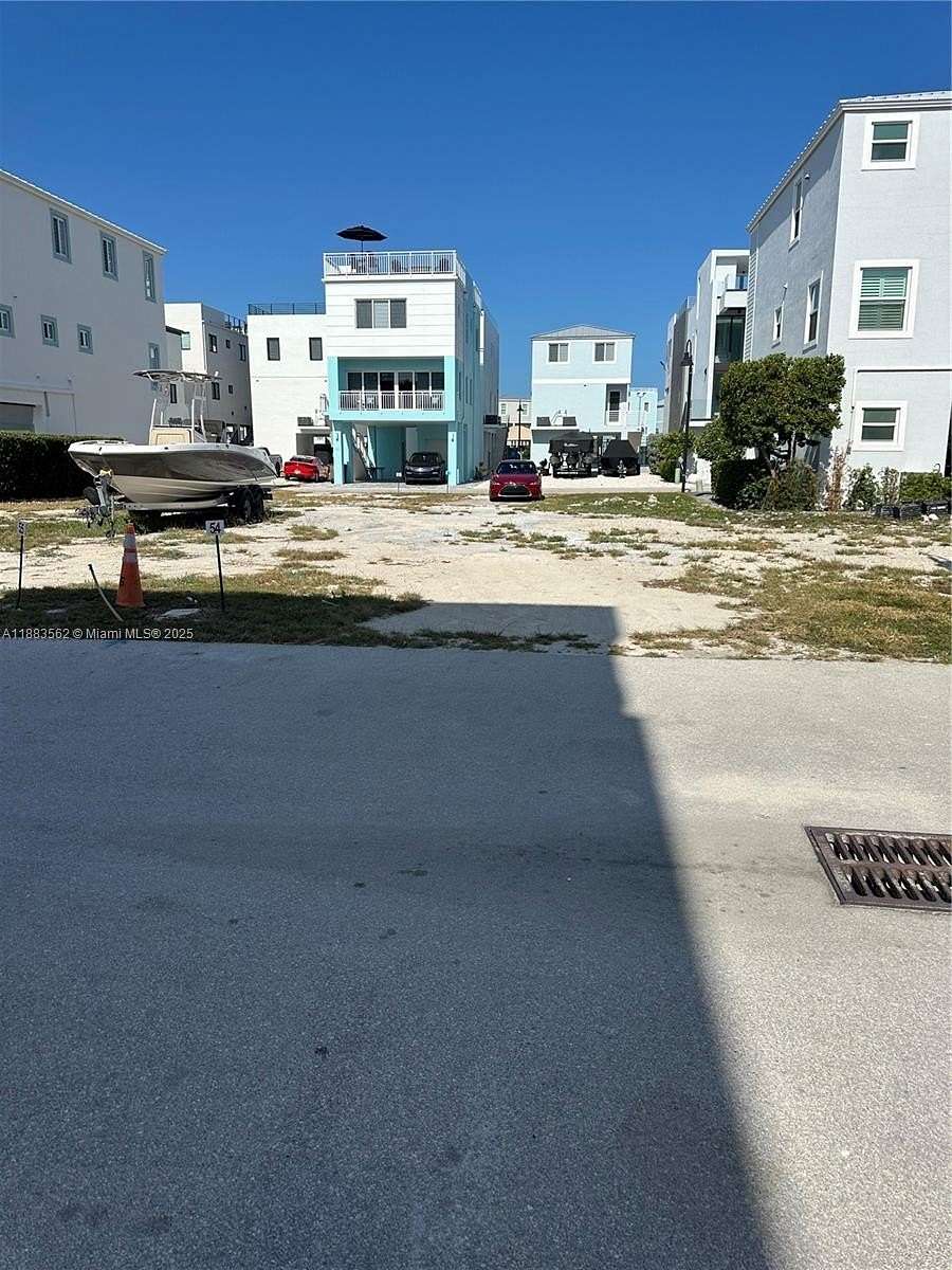 Residential Land for Sale in Key Largo, Florida