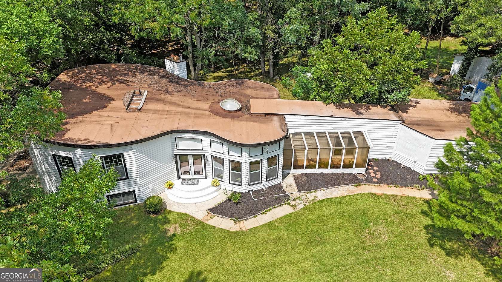 1.5 Acres of Residential Land with Home for Sale in Fayetteville, Georgia