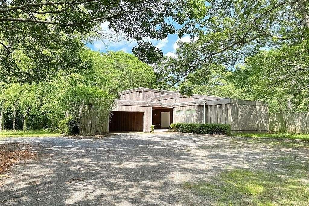 1.85 Acres of Residential Land with Home for Sale in East Quogue, New York