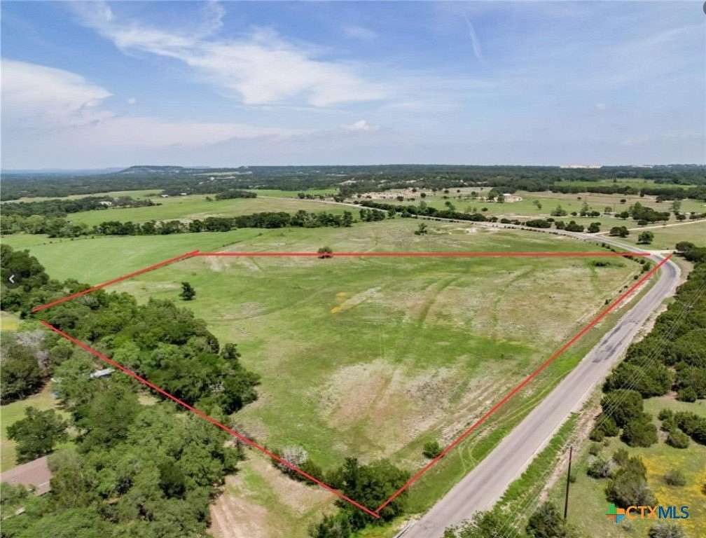 11 Acres of Land for Sale in Florence, Texas