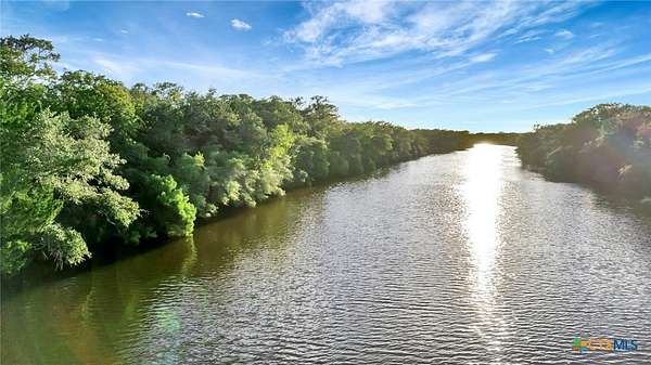 250 Acres of Improved Recreational Land & Farm for Sale in Francitas, Texas