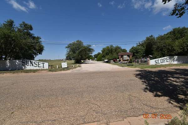 6 Acres of Residential Land for Sale in Littlefield, Texas