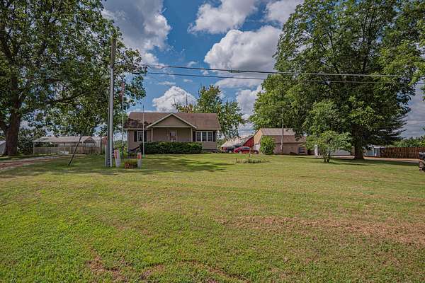 8 Acres of Land with Home for Sale in Moberly, Missouri