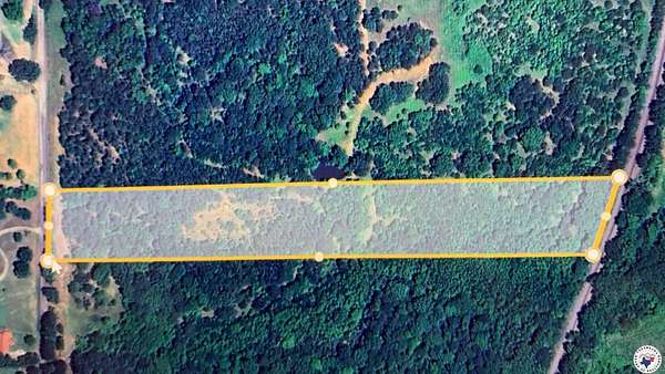 10 Acres of Recreational Land for Sale in Atlanta, Texas