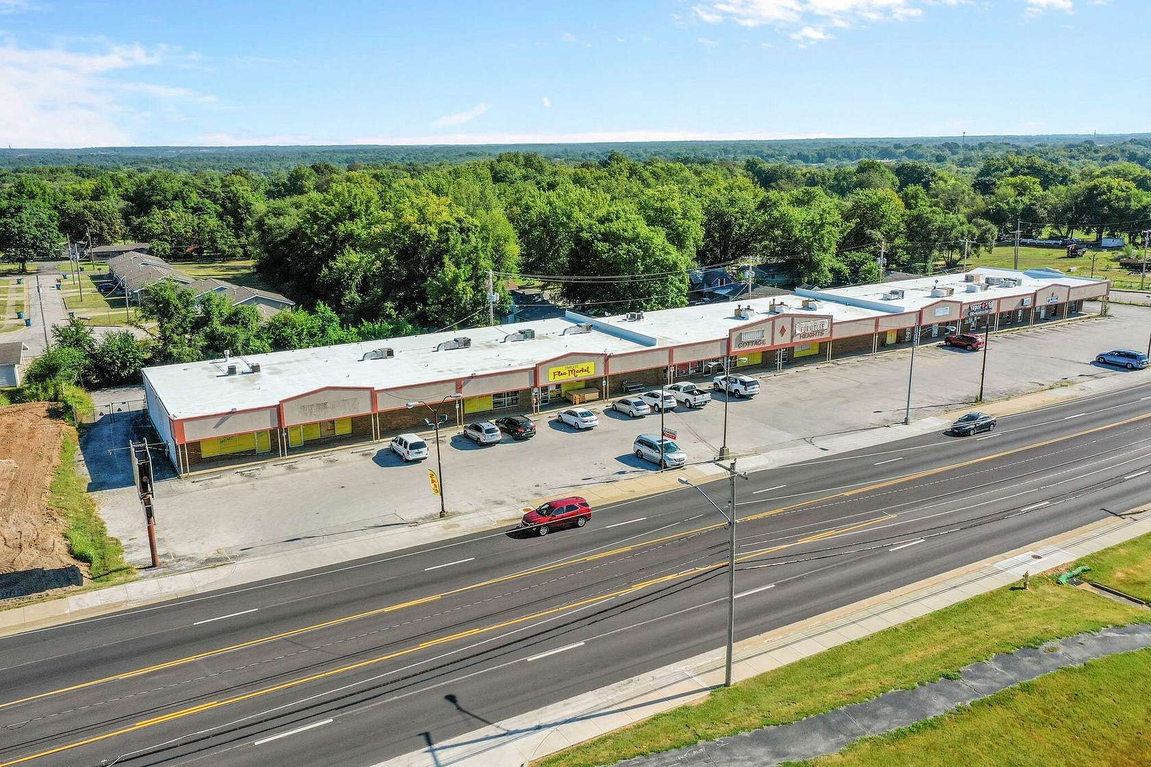 2 Acres of Improved Mixed-Use Land for Sale in Springfield, Missouri
