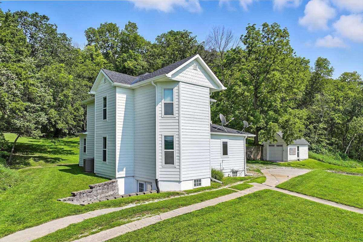 46 Acres of Agricultural Land with Home for Sale in Pacific Junction, Iowa