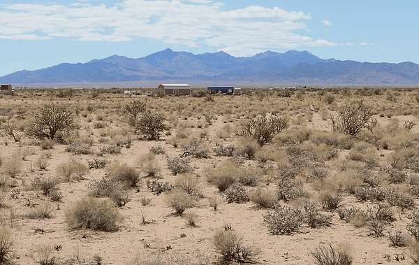 1.3 Acres of Residential Land for Sale in Kingman, Arizona
