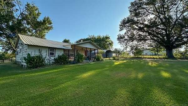 50 Acres of Land with Home for Sale in Atoka, Oklahoma