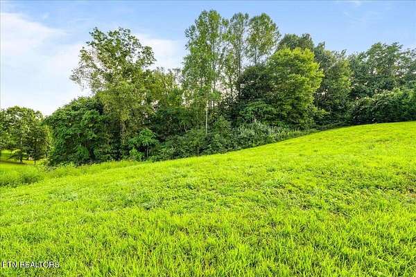 0.69 Acres of Residential Land for Sale in La Follette, Tennessee