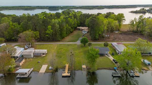 0.4 Acres of Land for Sale in Summerton, South Carolina