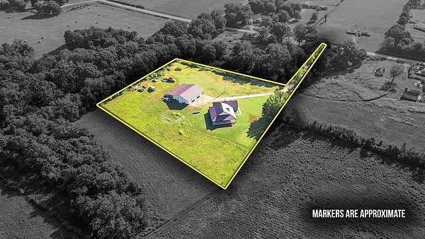 4 Acres of Residential Land with Home for Sale in Pea Ridge, Arkansas